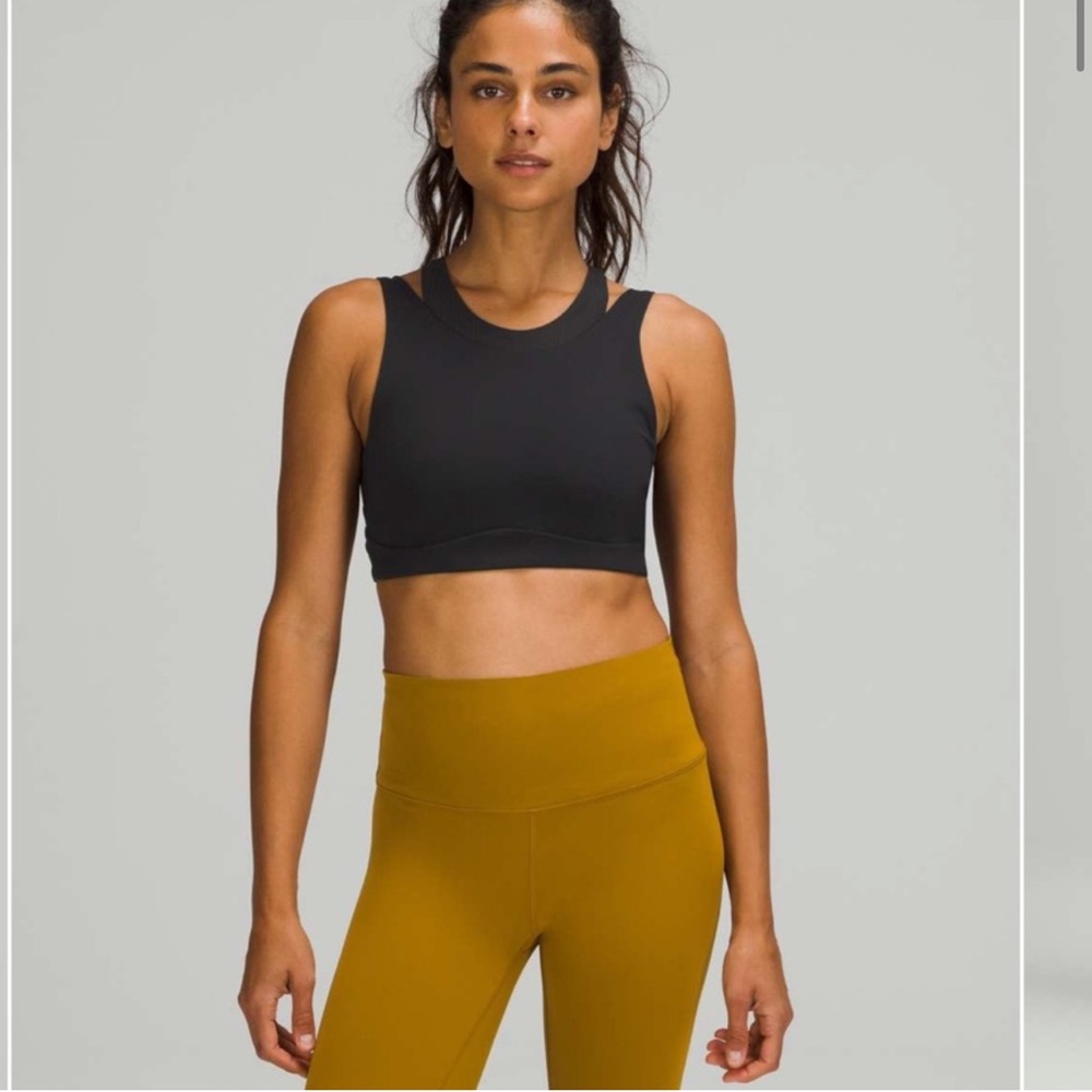 Black and Yellow Sports Bra for Active Comfort